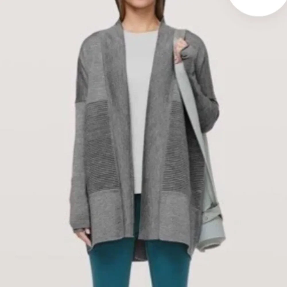 Lululemon Sit in Lotus Wrap Merino Wool Blend - Picture 1 of 3